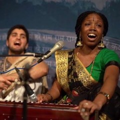 Radhe Govinda - Acyuta Gopi - Day 2 - Radhadesh Mellows 2019