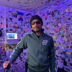 120 Radio with Donis @ The Lot Radio 10-23-2025