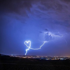 Lightning prod. VISIONARY