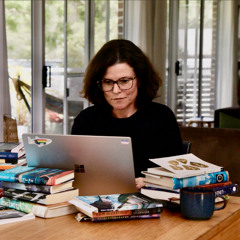 Belinda Castles on discovering literary Sydney on foot in 'Walking Sydney'