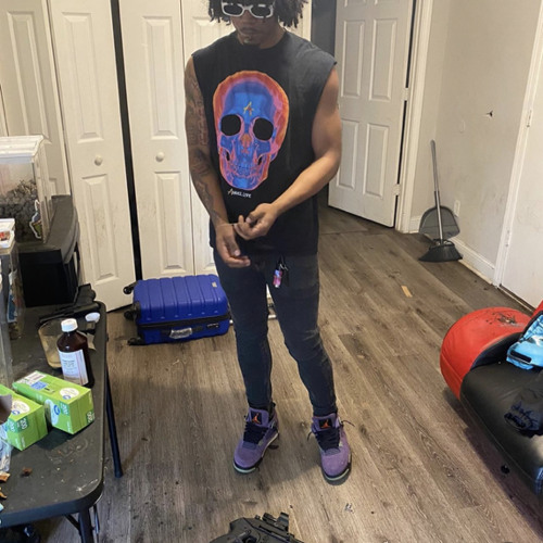 Chris4ngel - 2 BUSY/ prod. Pradabagshawty