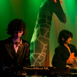 Béguin Live - eat-girls @Croiseur | Interview et concert | (04.12.21)