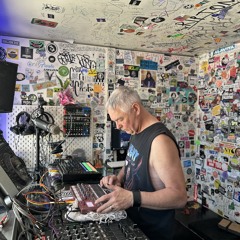 Stream the x3butterfly effect: music from Japan @ The Lot Radio 06