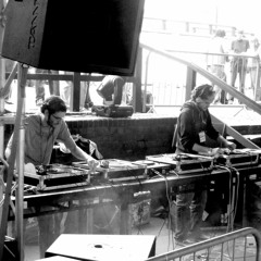 Idle hands presents 'About Funk In Time' a four turntables mix (Extract two)