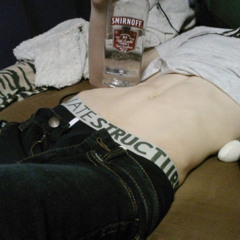 نمتي على فراش الهنى