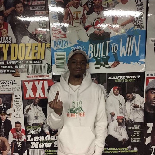 Pierre Bourne - Hit mY phone (remastered by !6)