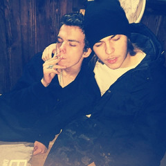 Дизайнер + @тайга96