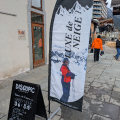 LUXE DE NEIGE - APRES SKI @ DISCOPIC BAR | COURTENAY COURTS | OLD SCHOOL DANCEHALL LIVE AUDIO | CHAMONIX FRANCE