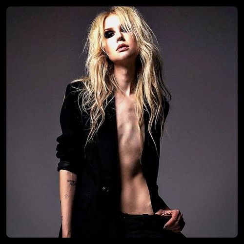 BFM - Britney Manson, Asteria & Kets4eki