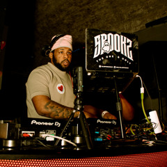 DJ Spookz Live@ Dynamic Circle Hosted By Ray Play House- Mixed R&B