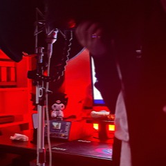 OH-YEAH FREESTYLE (Feat. Jayslyn)