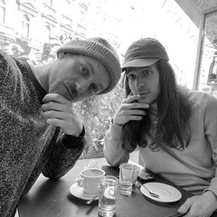 Salon Bitter - What are you listening to?