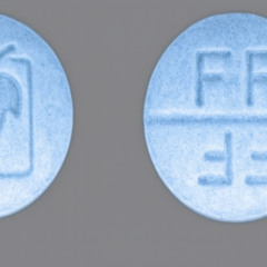 No es igual - rxcardobands feat Doly Flackko Clúster Ze Pequeña