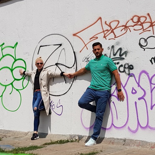 Triff Triff -- b2b --  Rox4na