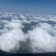 ጽጌረዳና ደመና