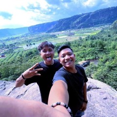 SHARLCOK AJA DEKK!! #MR ARIF AND MR ACAY