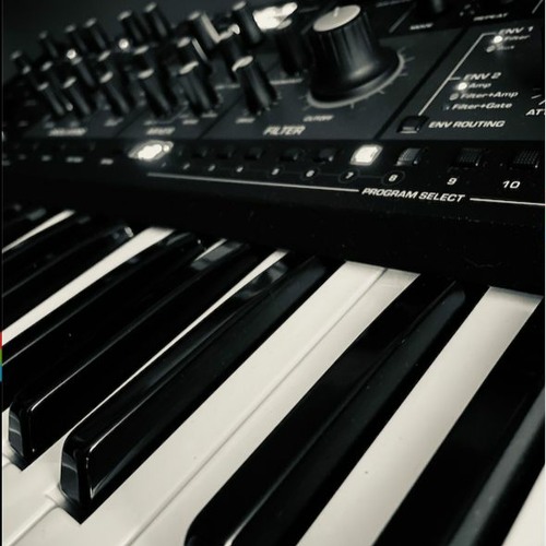 Aphex Twin - Avril 14 [minilogue & Take 5]