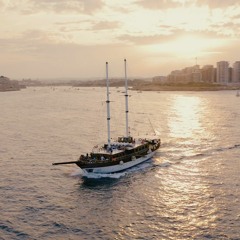 Chasing Sunsets - Boat Cruise