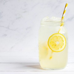 drink a lemonade megalo