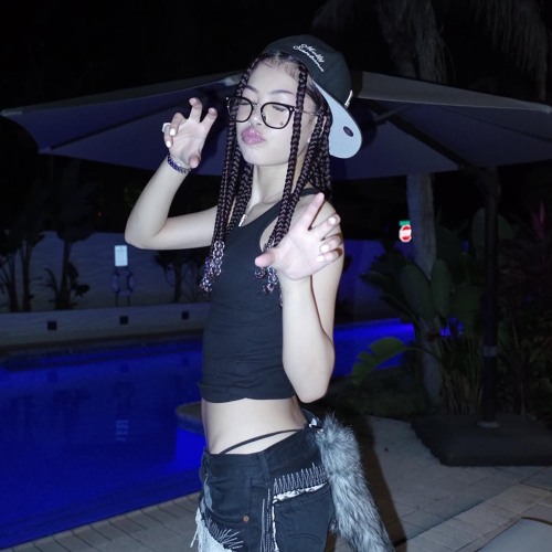 Molly Santana - Mil Times 2 (Over You) [LEAK]