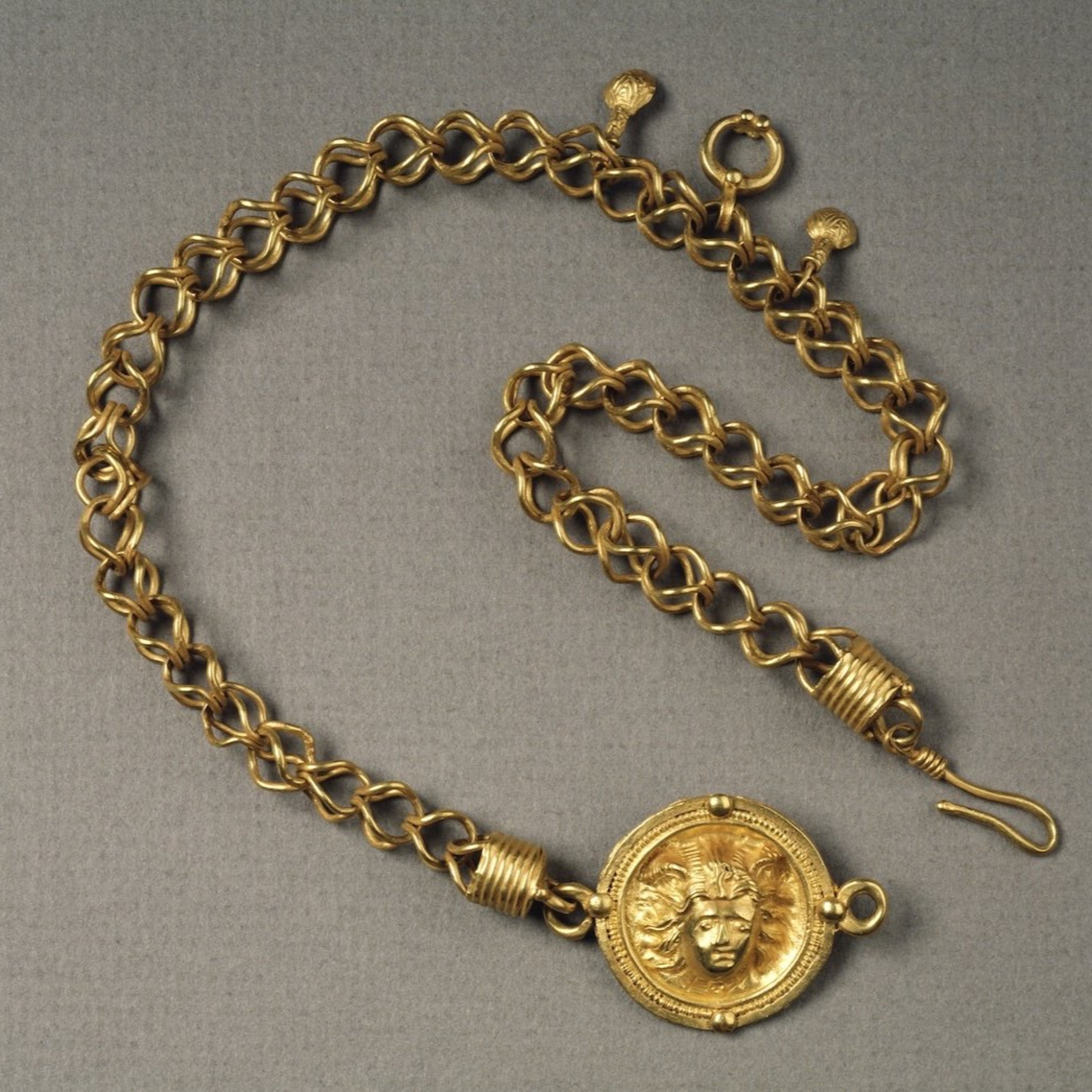The Baron Thyssen Centre for the Study of Ancient Material Religion