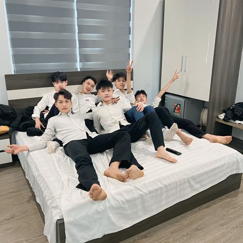 Nonstop bay cực cuốn 2025 cho anh em