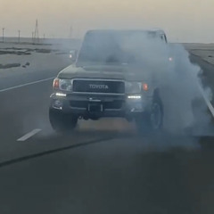 ‎وليت يا وقتٍ رم⁩ـانا بالفراق . .