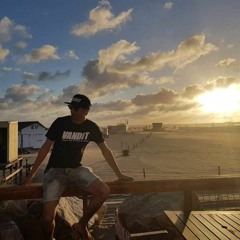 Guille Van Dyk Set Mes Enero 2024