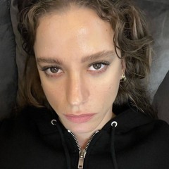 ‎⁨ خطية _ بيسان أسماعيل