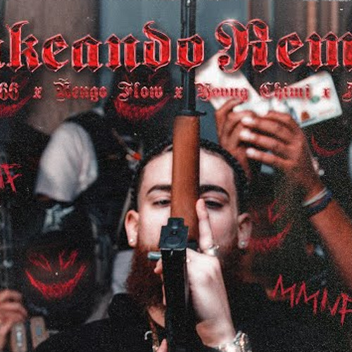 Katta kokraklarning egasi kokraklarini yalashni soraydi