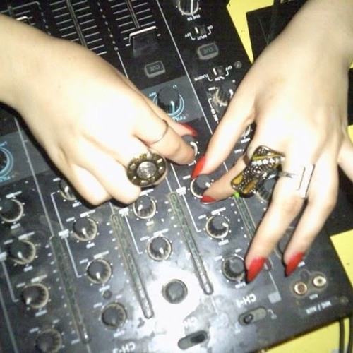 #raveshawty (prod. xtasane & axry)