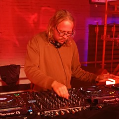 Live at Us By Night '24 w/ Tony Johnson For WAV | 27-09-24