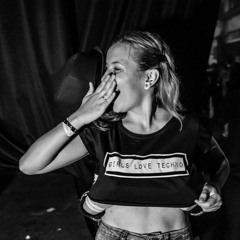 NICEY GIRLS ARE NEVER ALONE