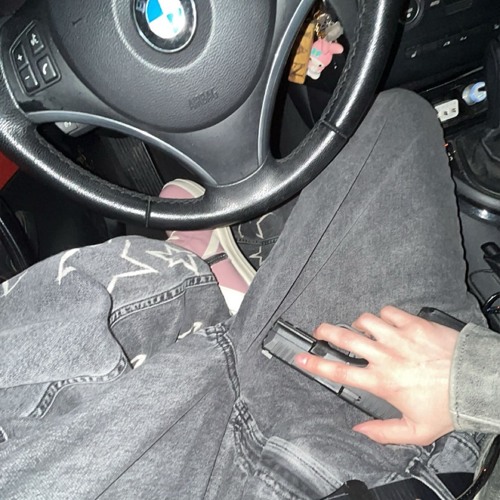 knowin (prod. nerfjayy + plentyguap)