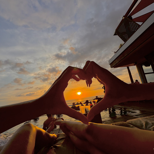 1 WAY TICKET 2 BALI