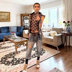 why u bother me???..... im in major leauge:)) (Prod. LLLandStM)