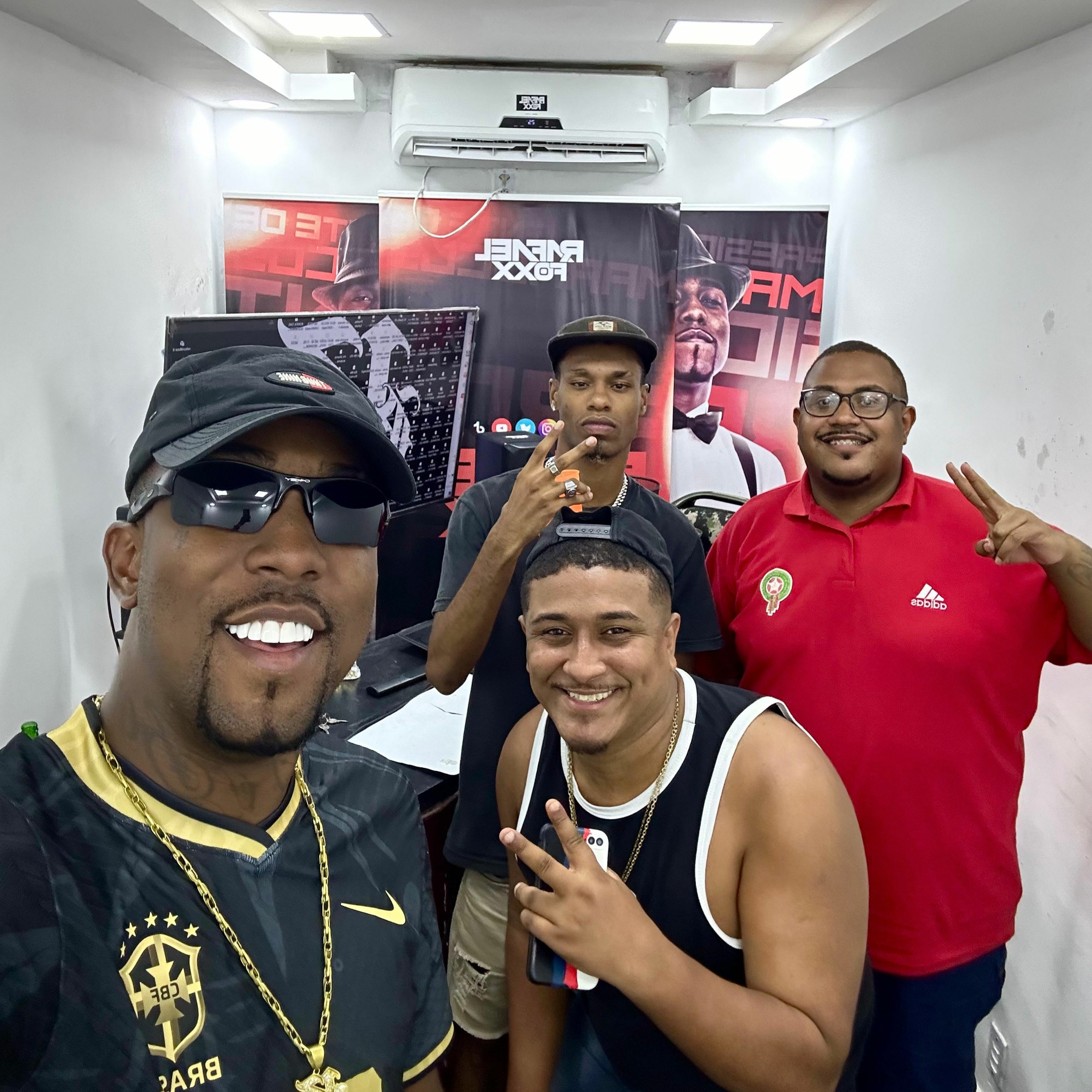 MC LYSA - VEM A TROPA DO FLAMENGO - OS MARROQUINOS - 2024 135 BPM episode artwork