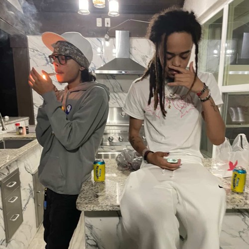 DISTRUSTTFUL - @@@ ME PROD TRELLYCONNOR JOHNNYMIZENKO IVVYS