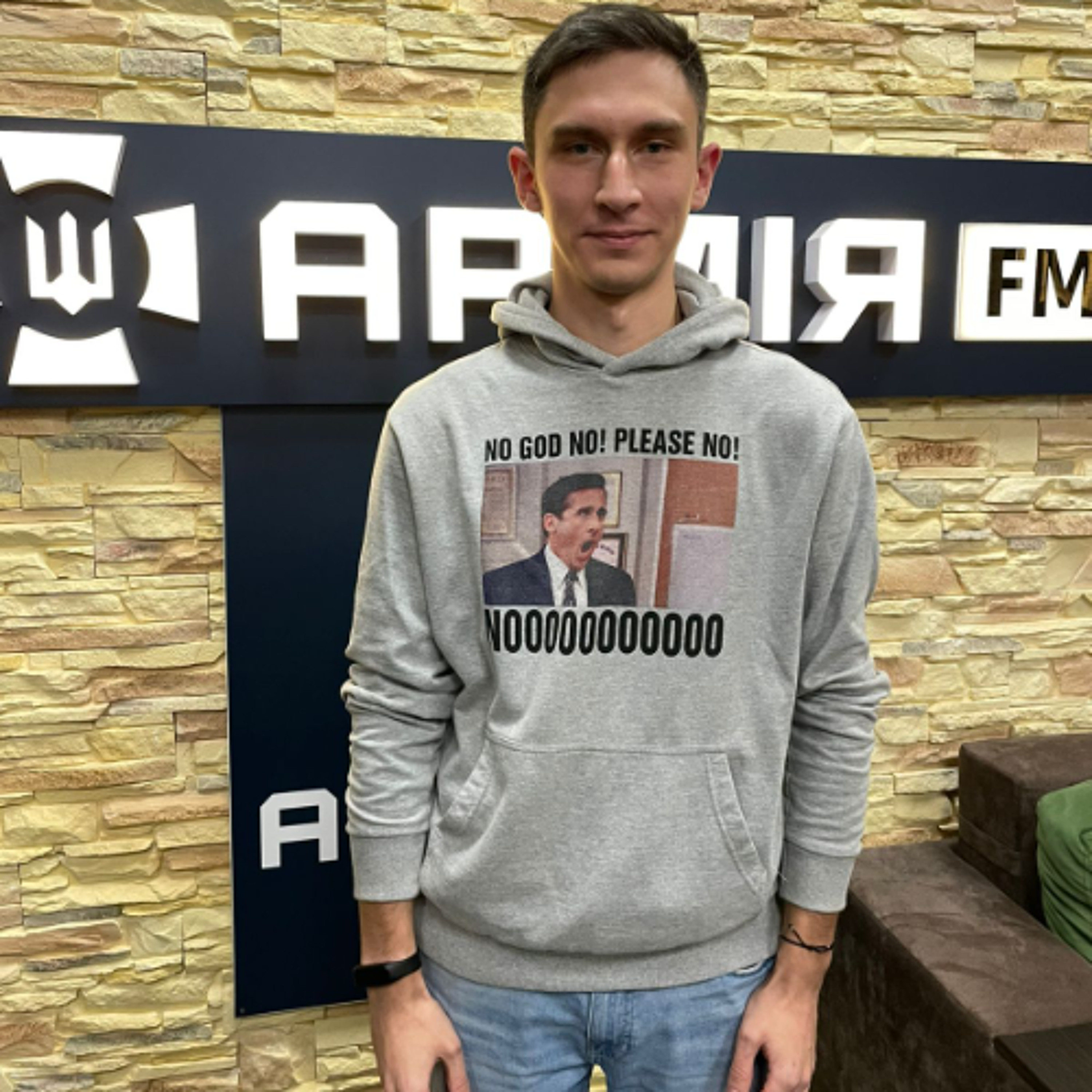 Оглядач Армія FM долучився до написання Всеукраїнського радіодиктанту національної єдності episode artwork