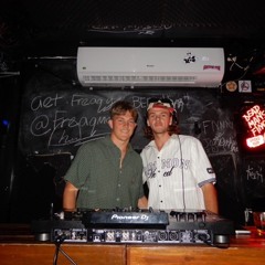 cola x prada - dj uwlo