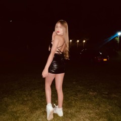 𝓣𝓱𝓮 𝔀𝓸𝓻𝓵𝓭 𝓲𝓼 𝓶𝓾𝓼𝓲𝓬 ❤🎶