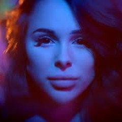 Egyedül (Megb*sztam ezt a kis gádzsit)