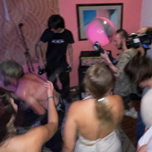 Make Me Do You Ever Wish You Could Breathe Underwater?