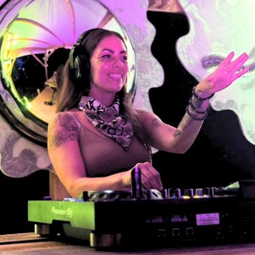 Ecstatic set at Anatha Fest for Plein Soleil