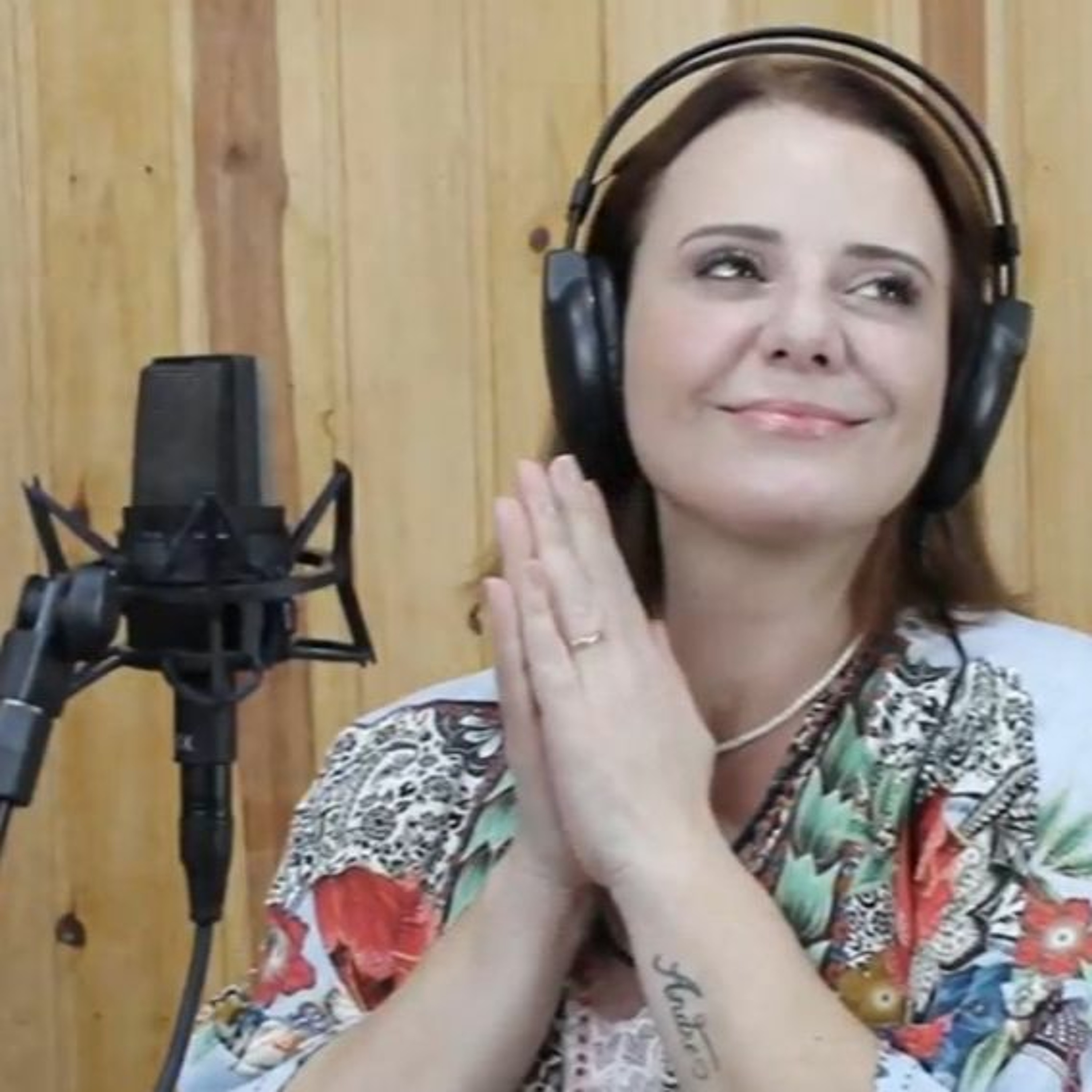 Julia Simões