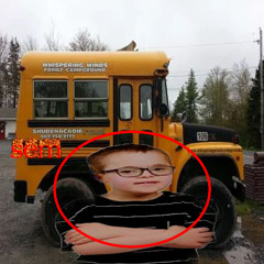short schoolbus w/ susan