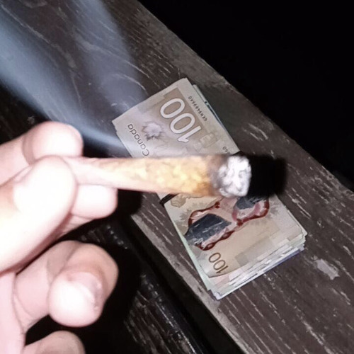 Ona Hunt For Neves-(Marky902darkside)