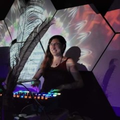 BeeDance - Hawaiian Sanctuary 2 - 26 - 21