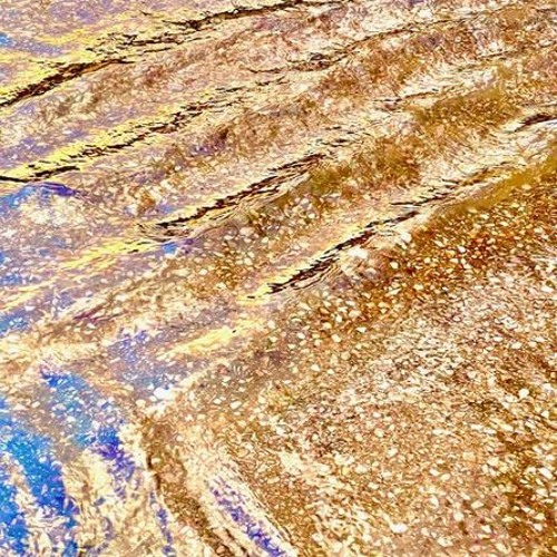 formution - Quench - muterial | Blink Twice