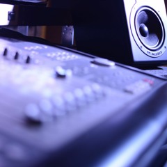 Serj Tankian - Deafening Silence (lyrics) Минус